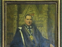 Sir Stuart Goodwin.  This is a portrait of Sir Stuart Goodwin, a great benefactor to the city of Sheffield. The portrait was painted when he was the Lord Mayor but he  never had the honour of becoming a Master Cutler.
